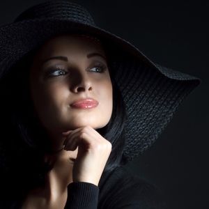 Meet your Posher, Eva